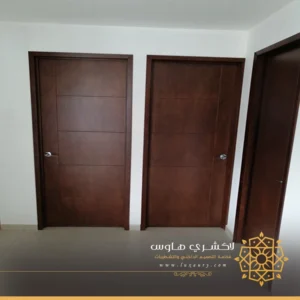 دهان باب خشب بنى محروق جدة